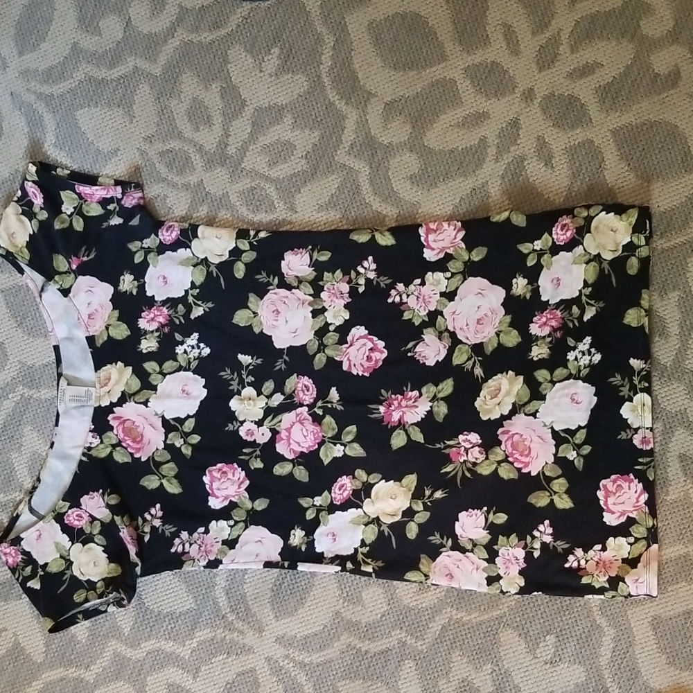 Off shoulder floral mini dress